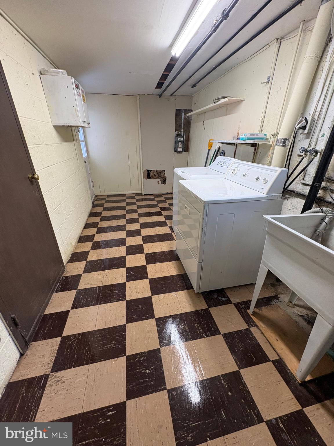 SOMERTON - Residential