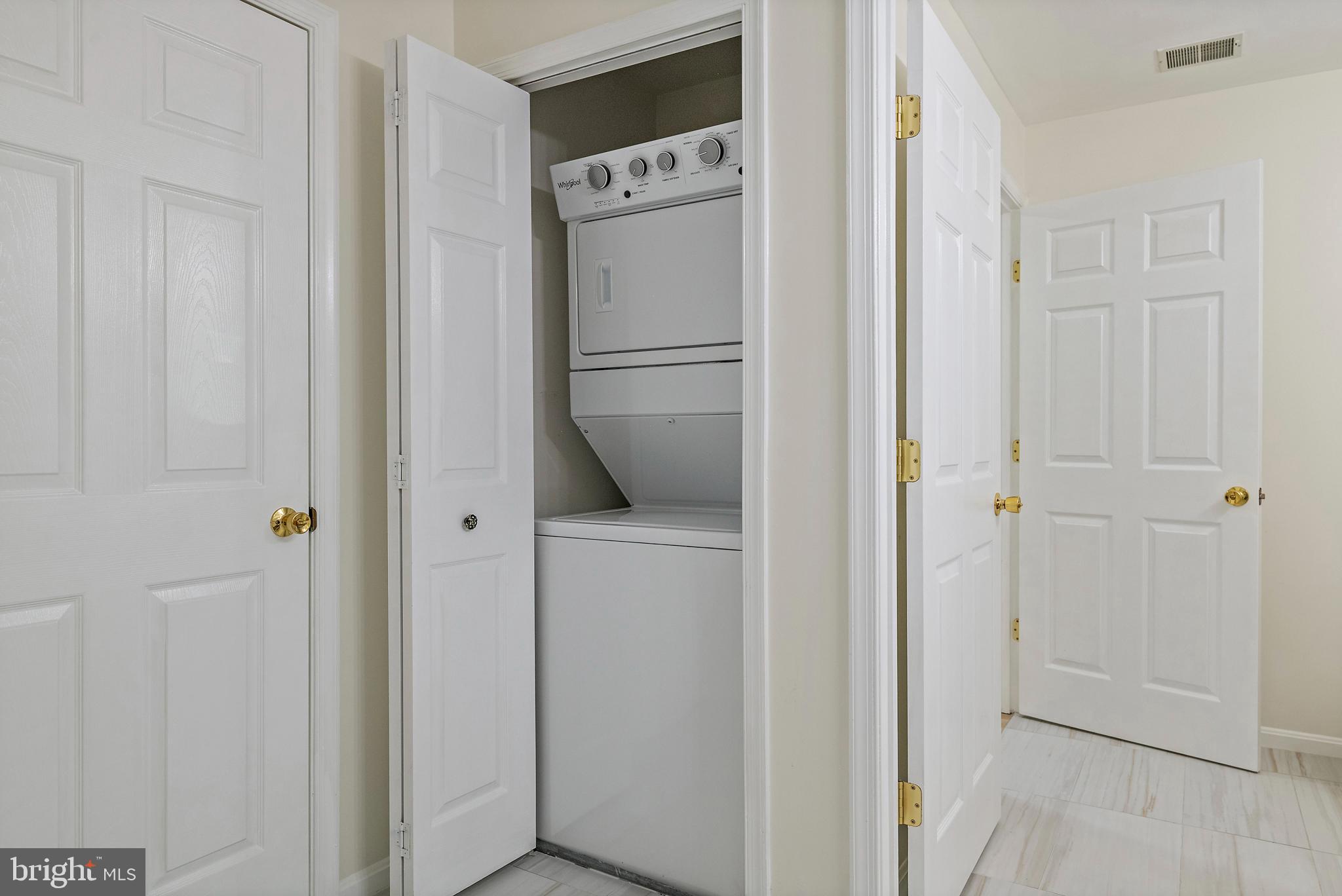 TIDEWATER COLONY - Residential