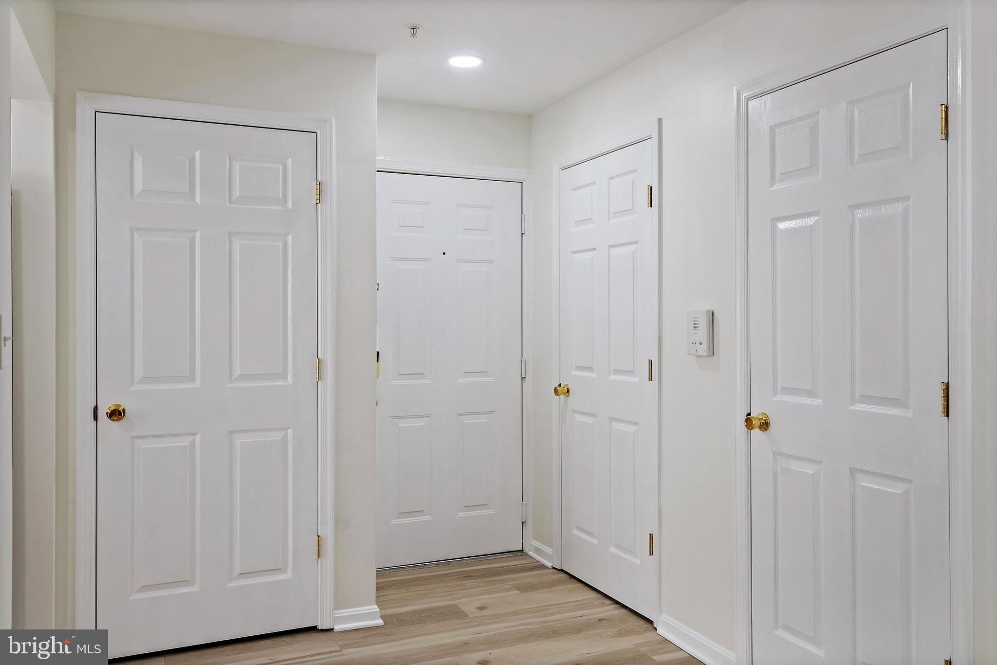 TIDEWATER COLONY - Residential