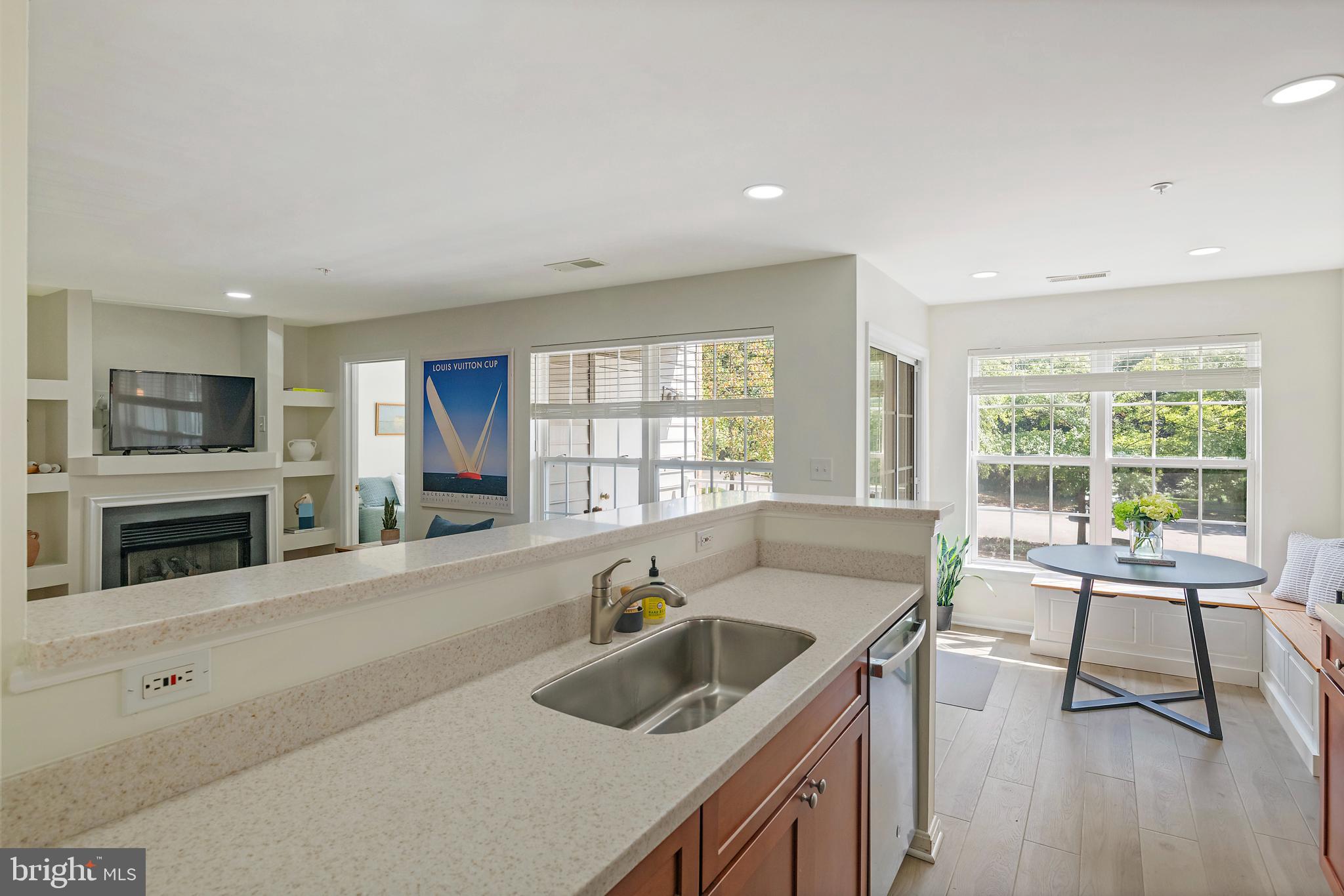 TIDEWATER COLONY - Residential