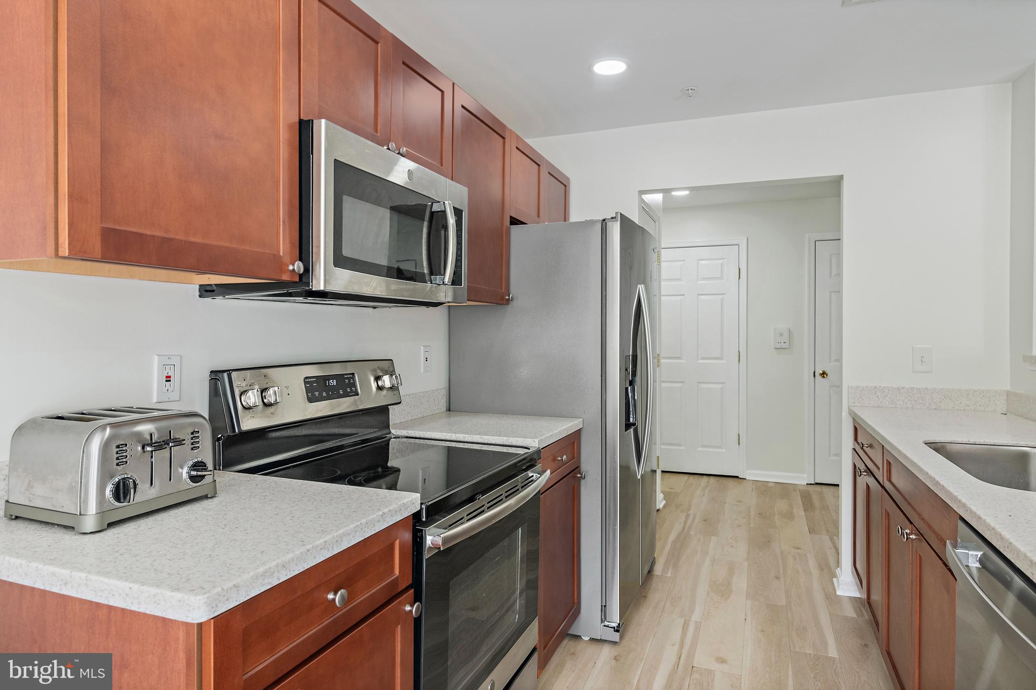 TIDEWATER COLONY - Residential