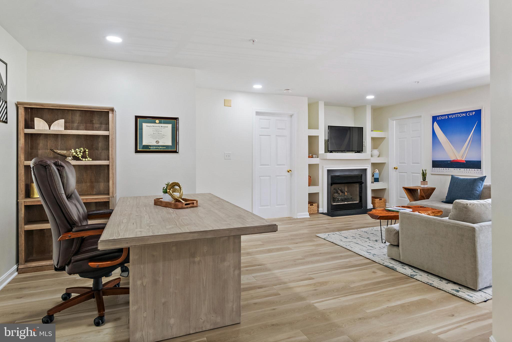 TIDEWATER COLONY - Residential