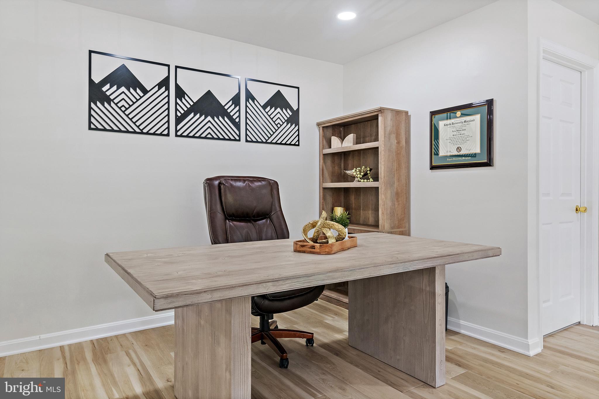 TIDEWATER COLONY - Residential