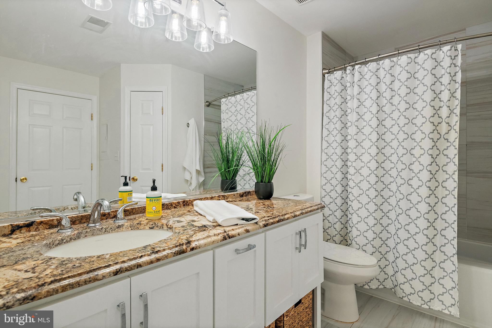 TIDEWATER COLONY - Residential