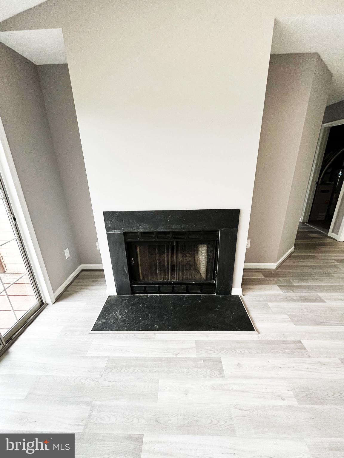 LAKE VIEW - Residential