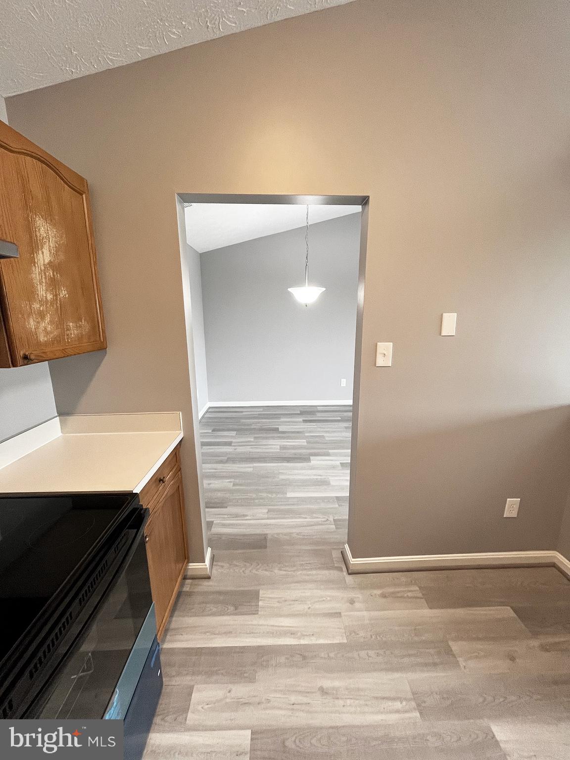 LAKE VIEW - Residential