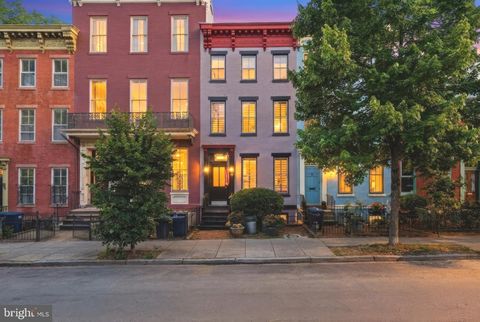 313 C STREET SE WASHINGTON DC 20003