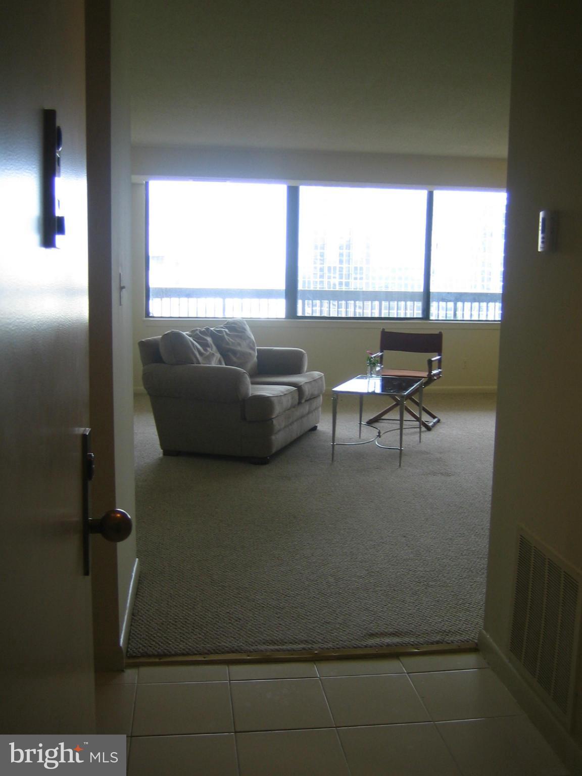 SKYLINE HOUSE - Residential Lease