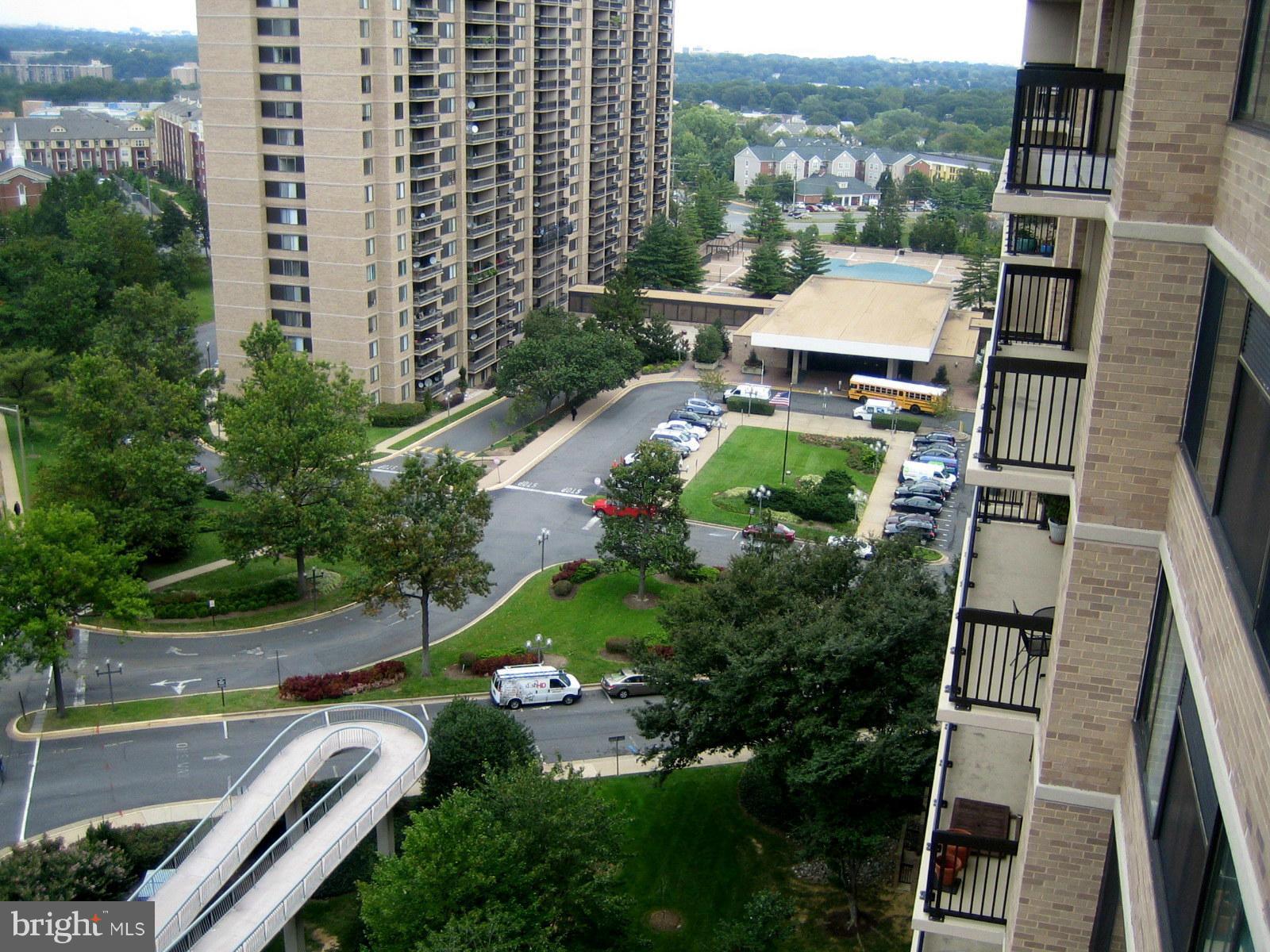 SKYLINE HOUSE - Residential Lease