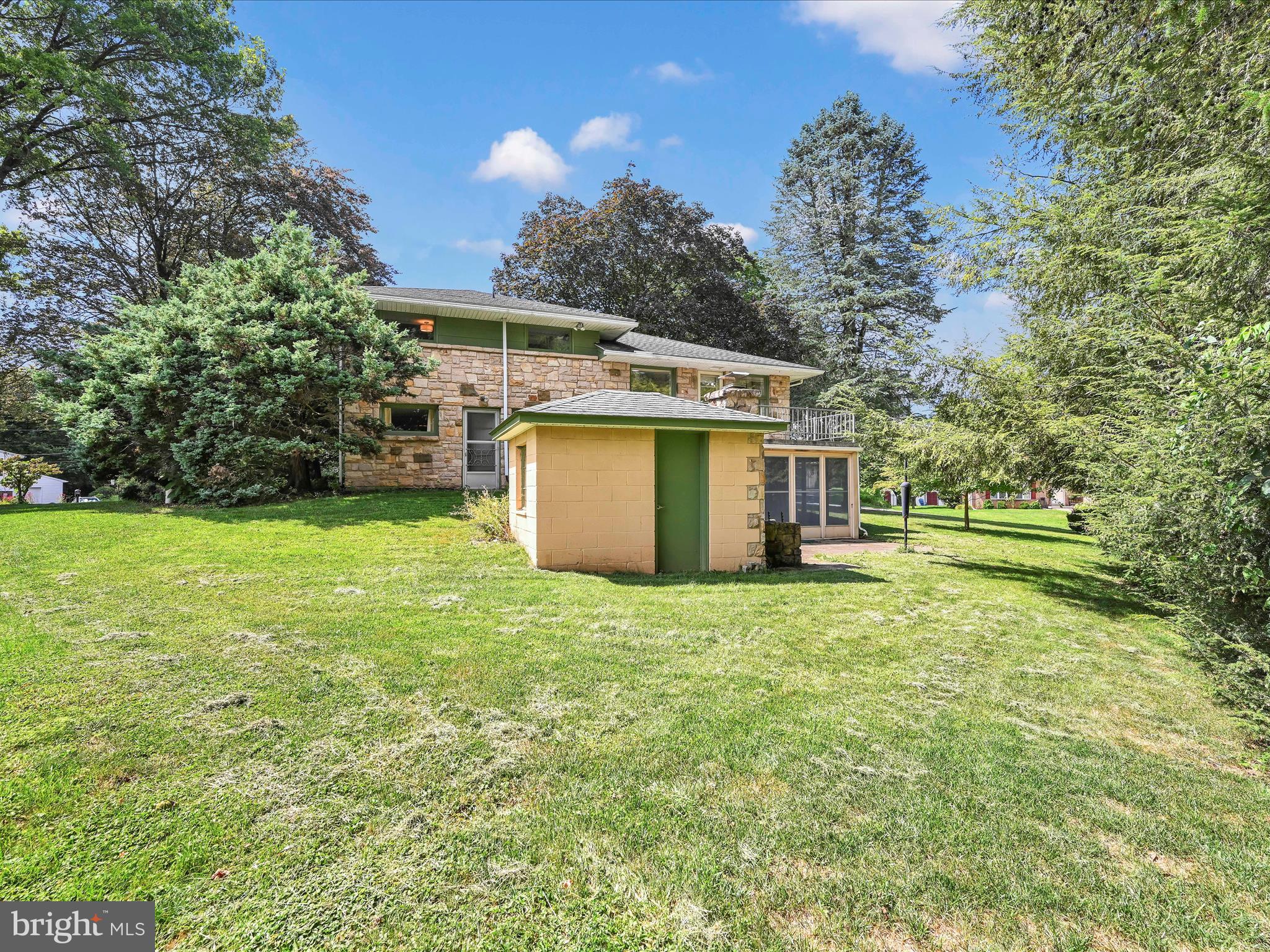 GLENN ACRES - Residential