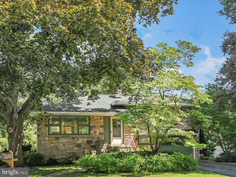 49 SYLVANIA ROAD HERSHEY PA 17033