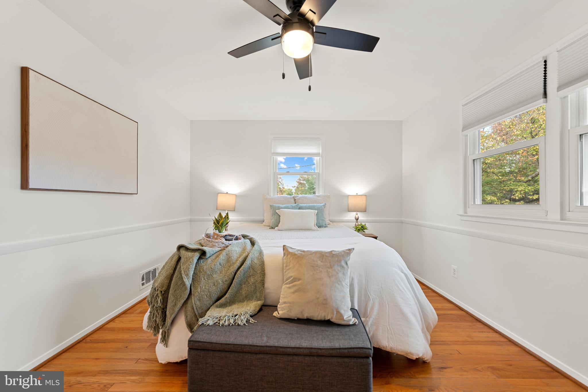 CRESTWOOD MANOR - Residential