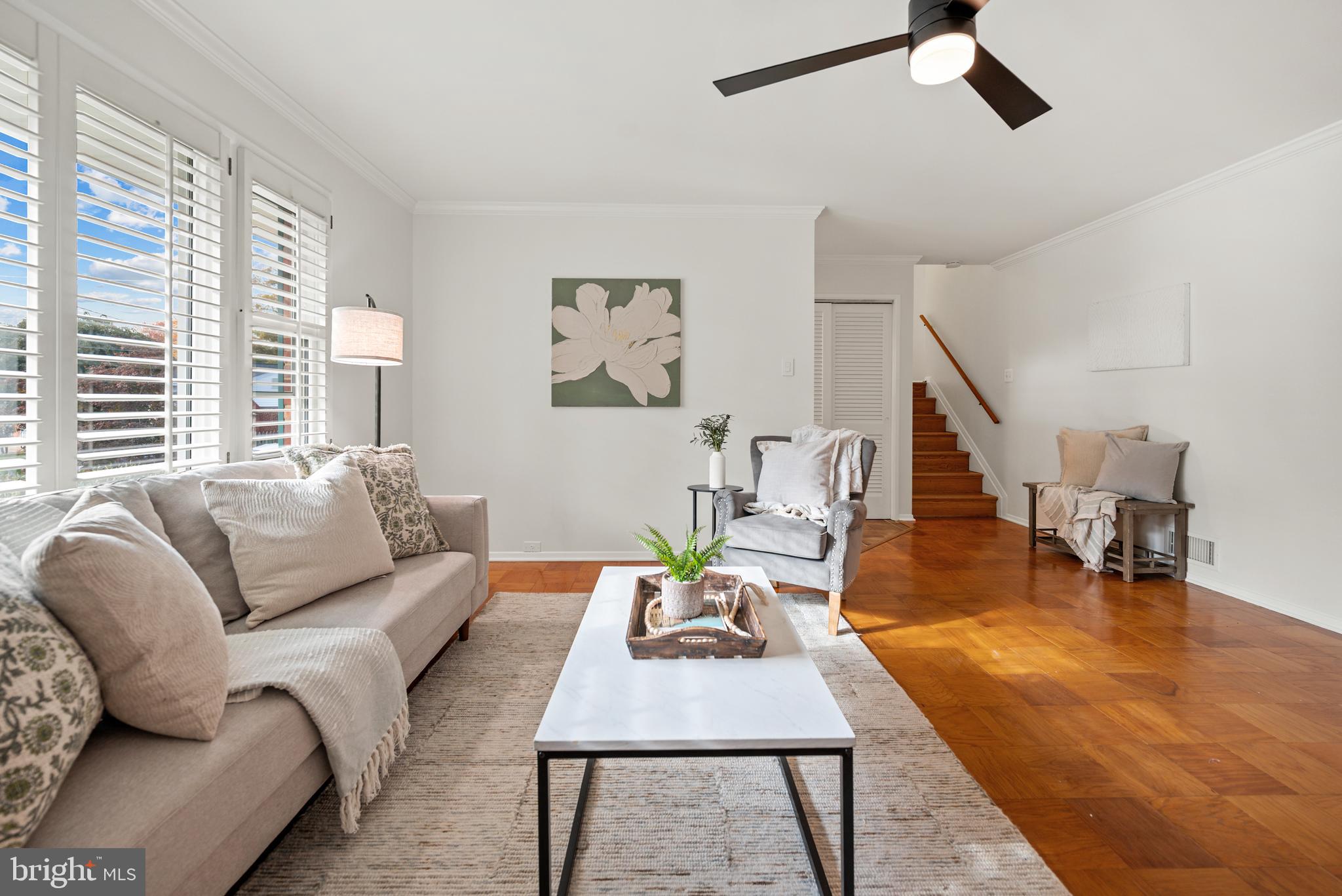 CRESTWOOD MANOR - Residential