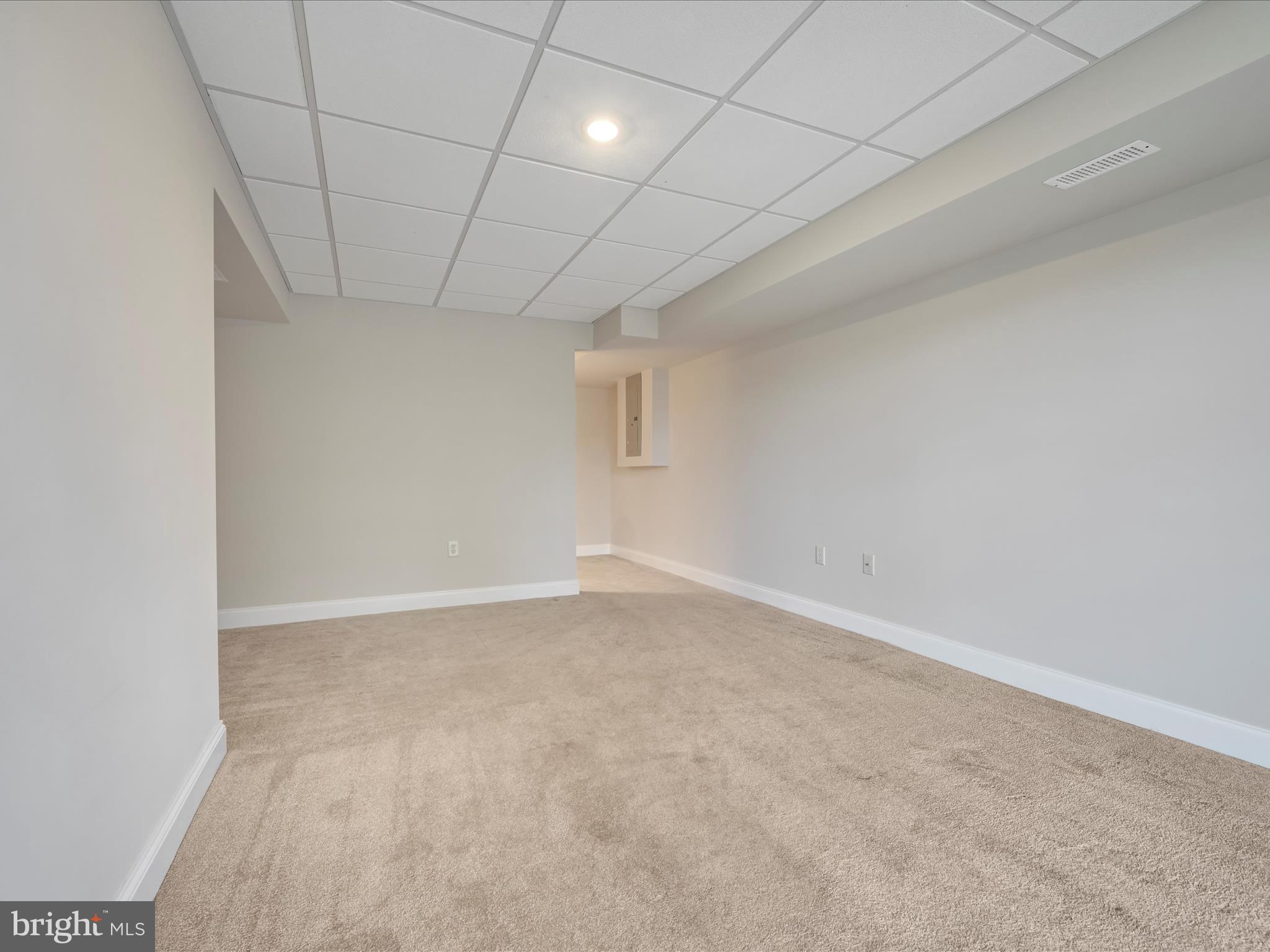 SUMMIT HILLS - Residential