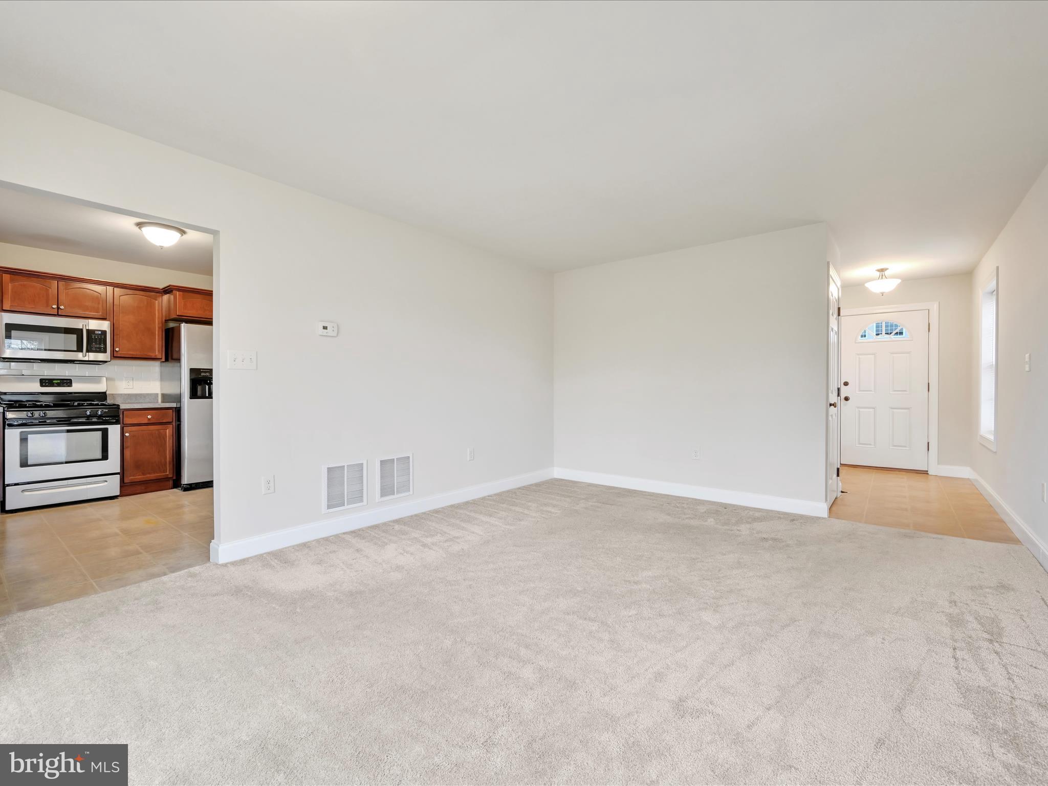 SUMMIT HILLS - Residential