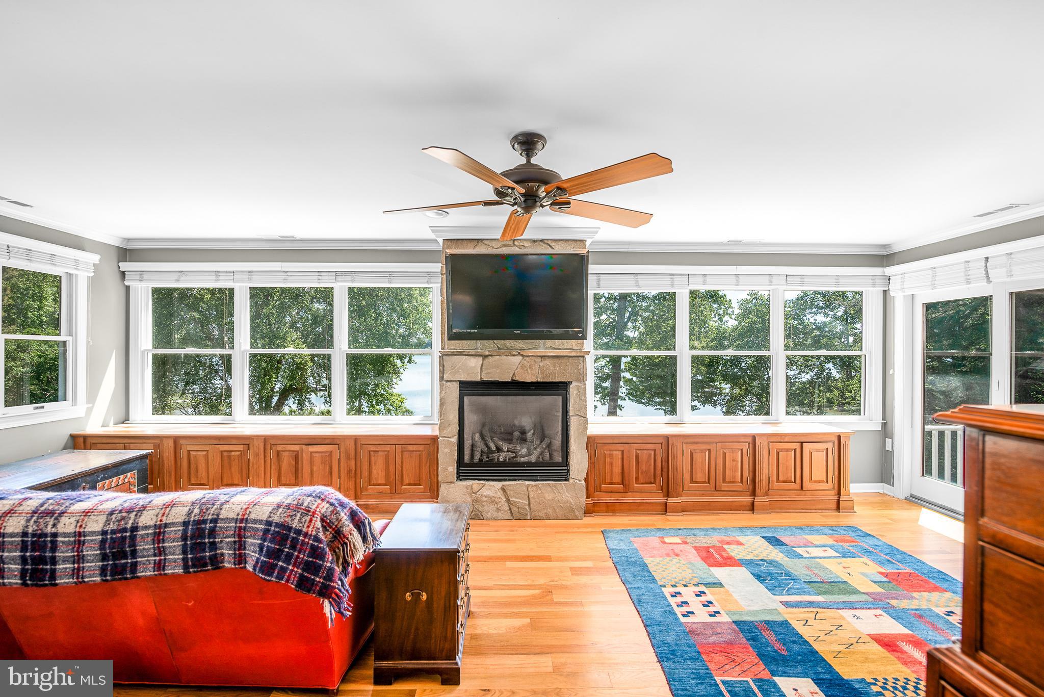 TRAVELERS REST - Residential