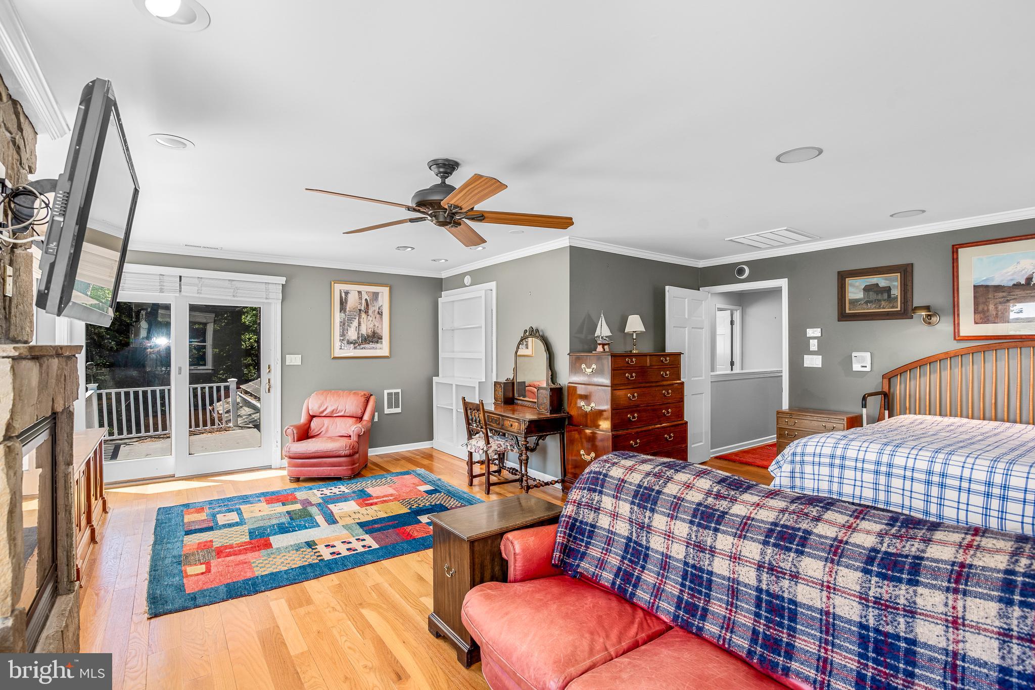 TRAVELERS REST - Residential