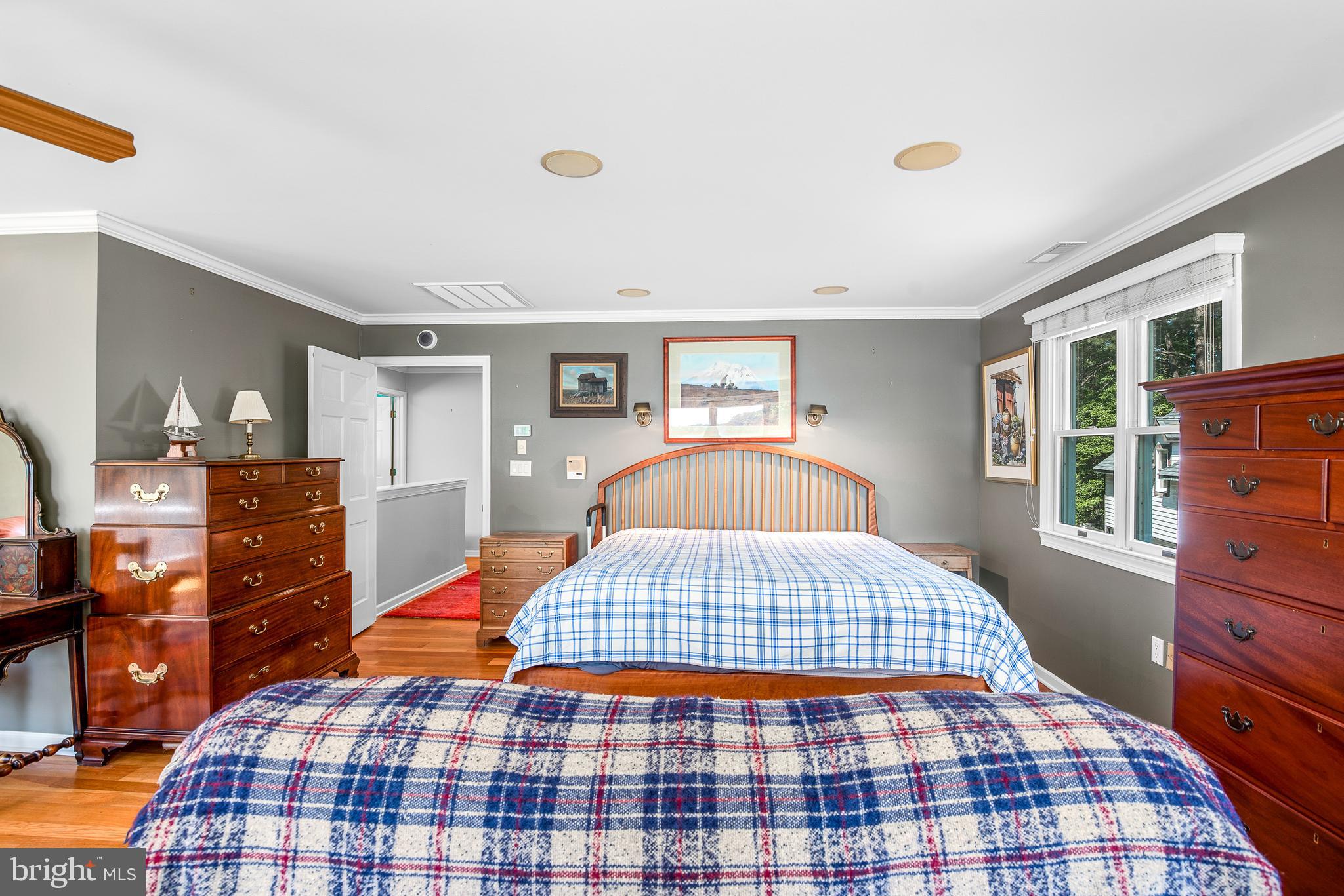 TRAVELERS REST - Residential