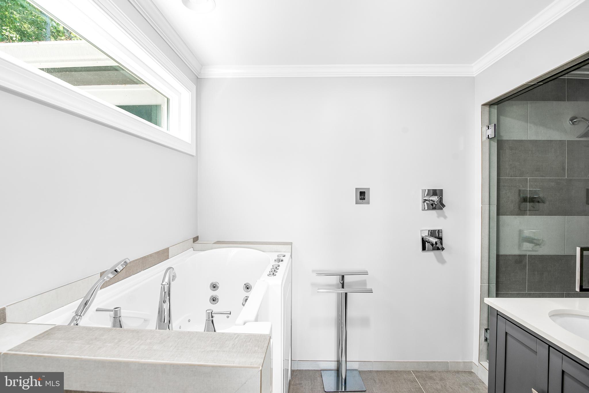 TRAVELERS REST - Residential