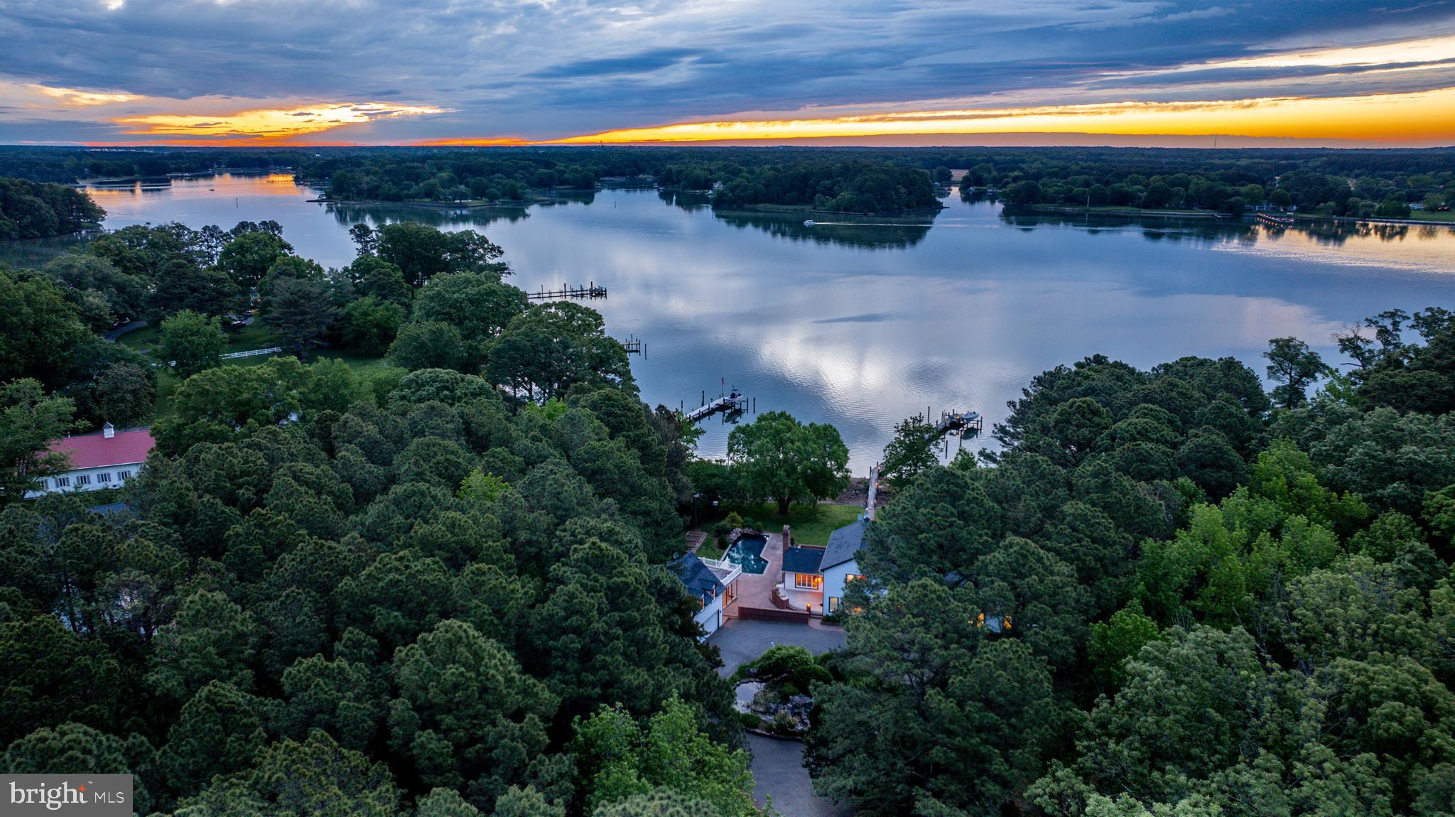 6884 TRAVELERS REST CIRCLE
