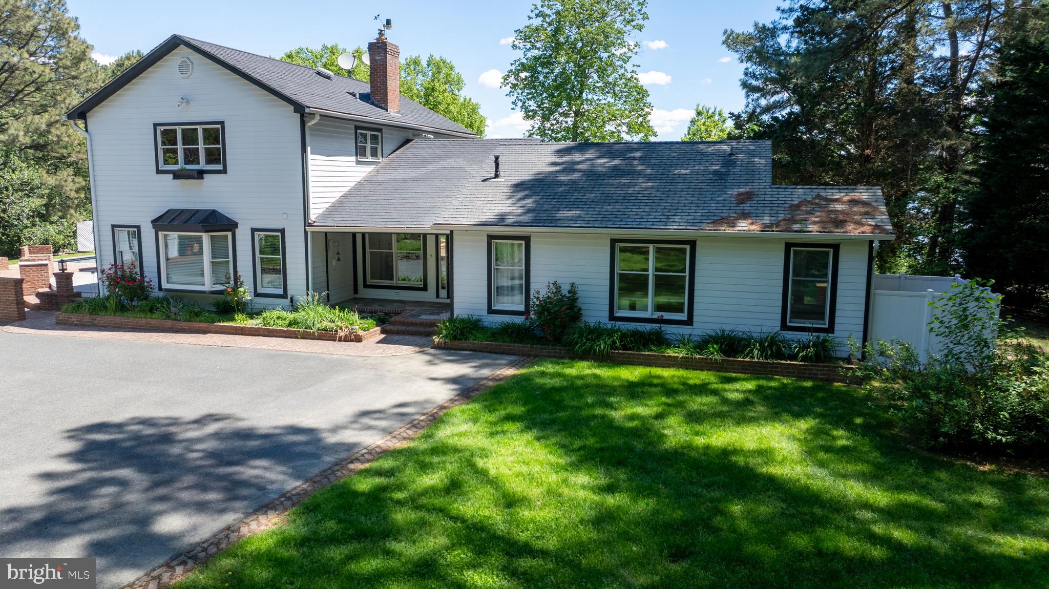 TRAVELERS REST - Residential