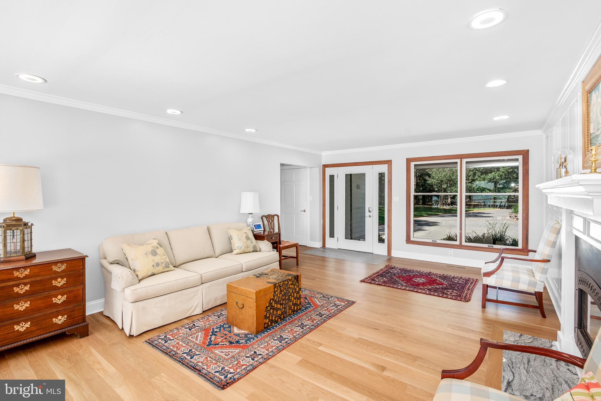 TRAVELERS REST - Residential