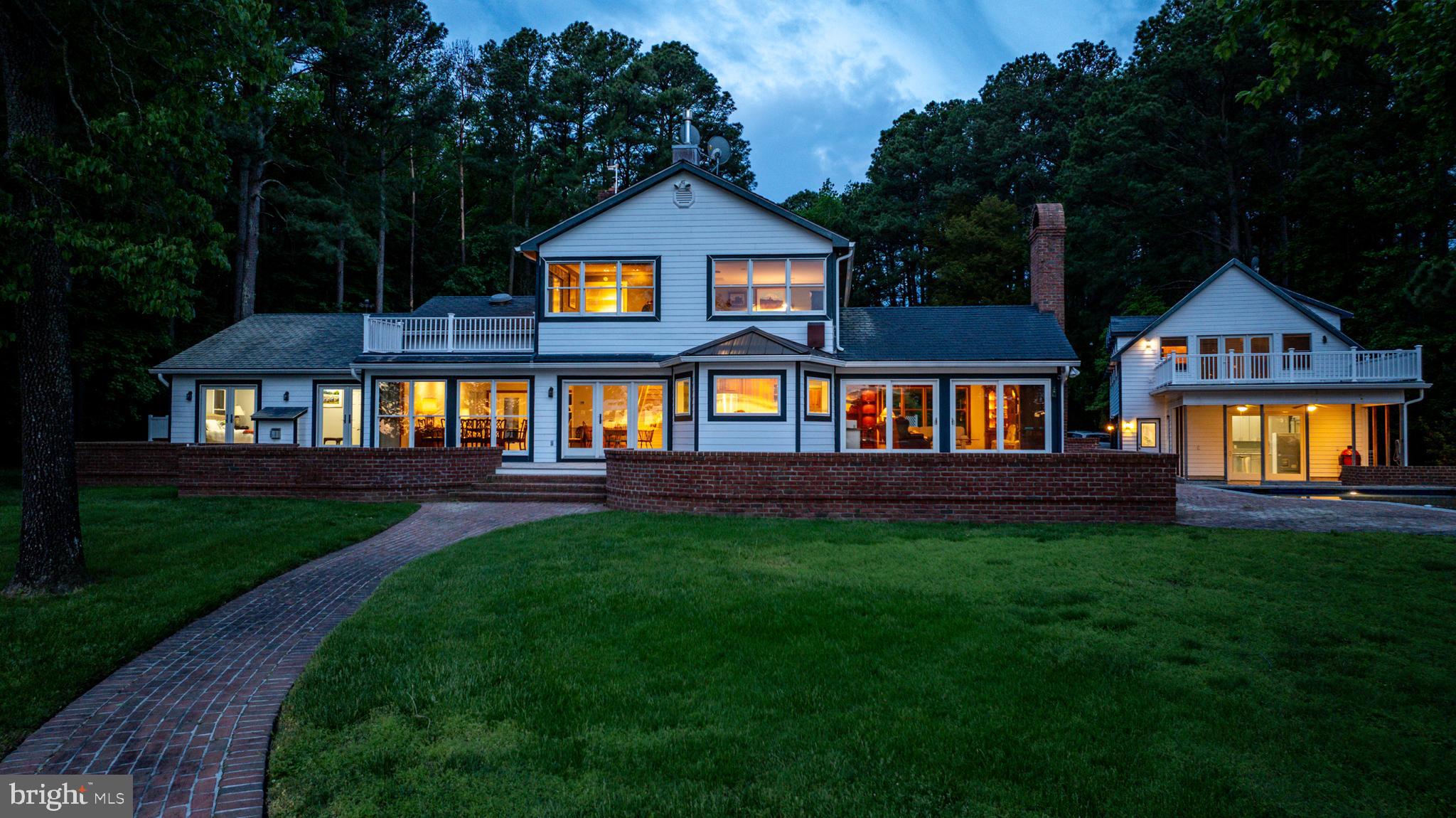 TRAVELERS REST - Residential