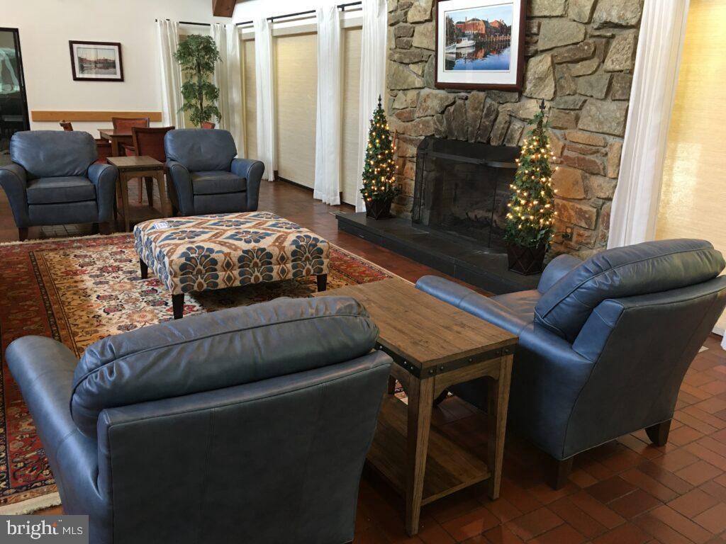 HERITAGE HARBOUR - Residential