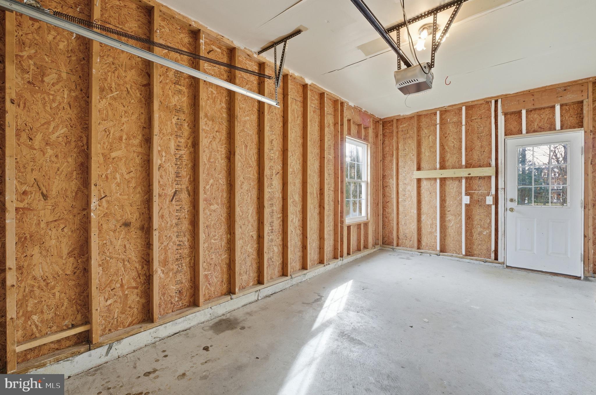 HERITAGE HARBOUR - Residential