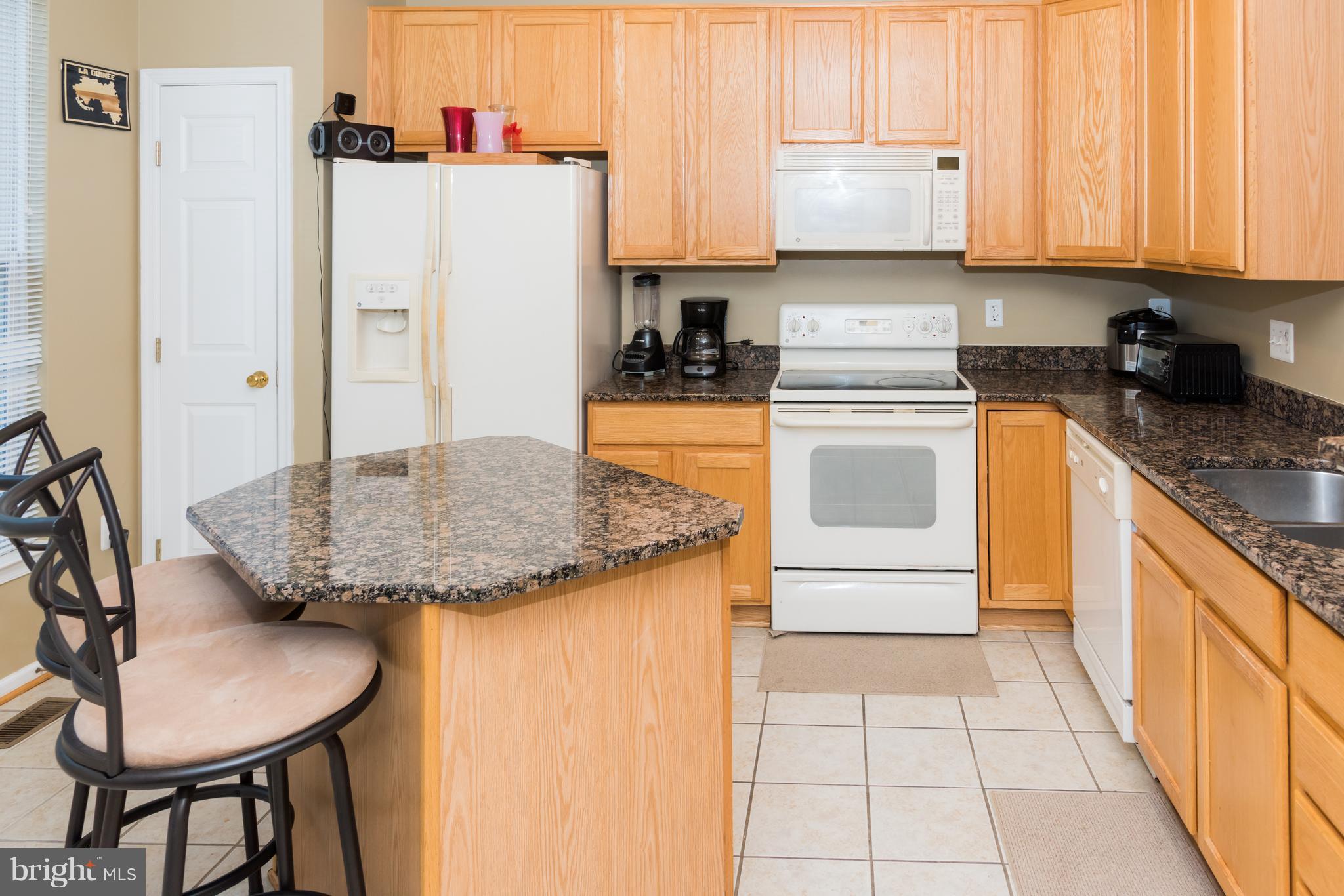 ROSEDALE ESTATES II-PLAT - Residential Lease