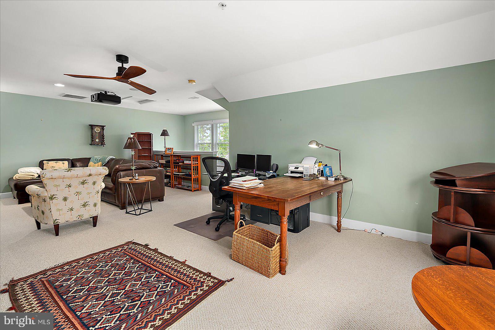 GLEN RIDDLE - Residential