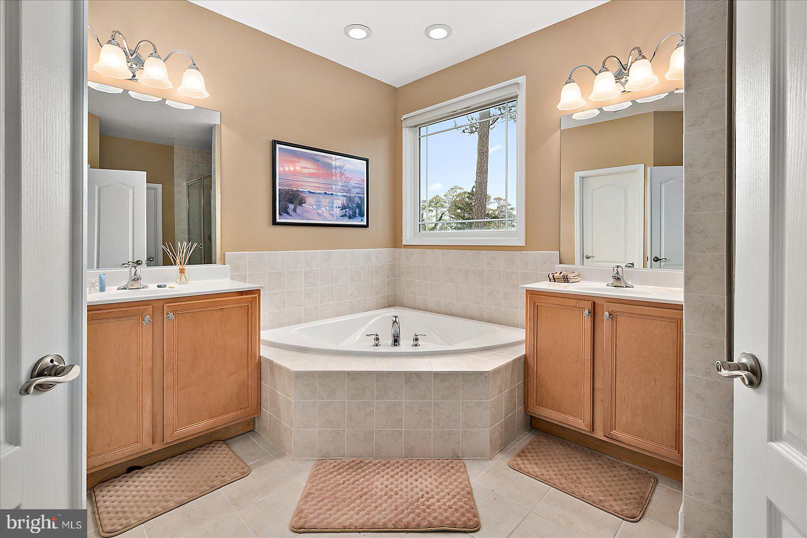 GLEN RIDDLE - Residential