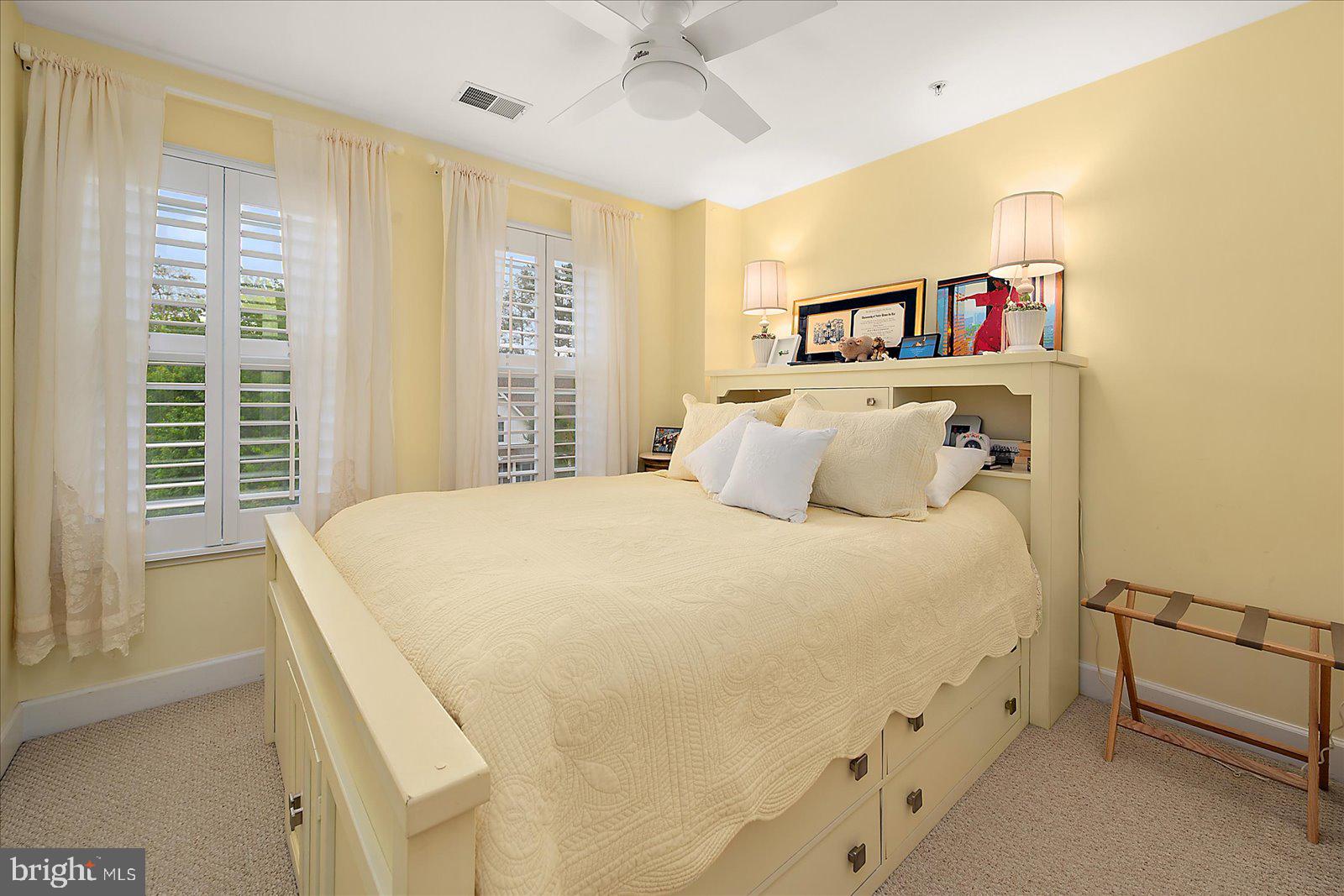 GLEN RIDDLE - Residential