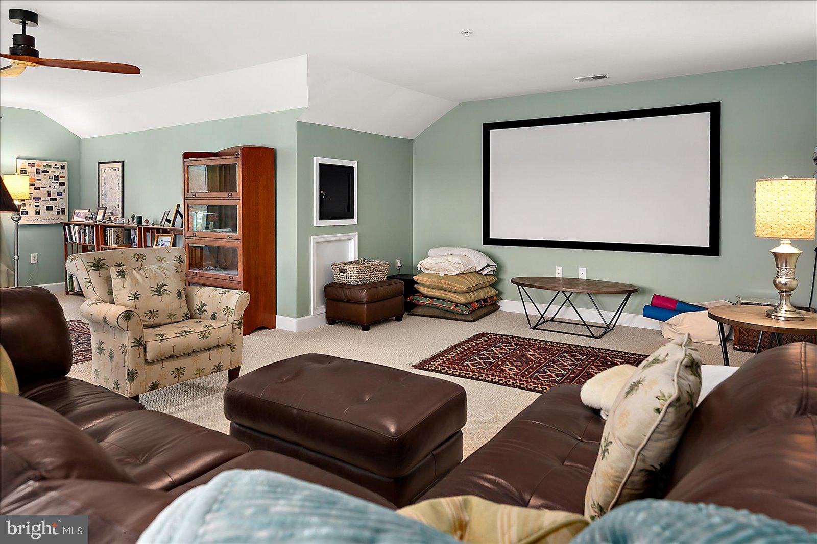 GLEN RIDDLE - Residential