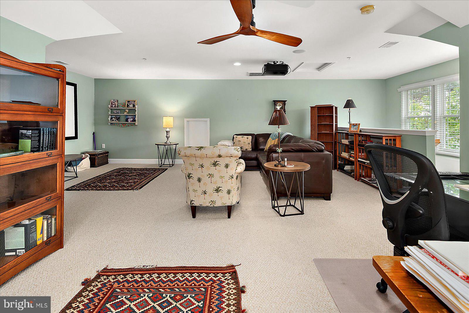 GLEN RIDDLE - Residential