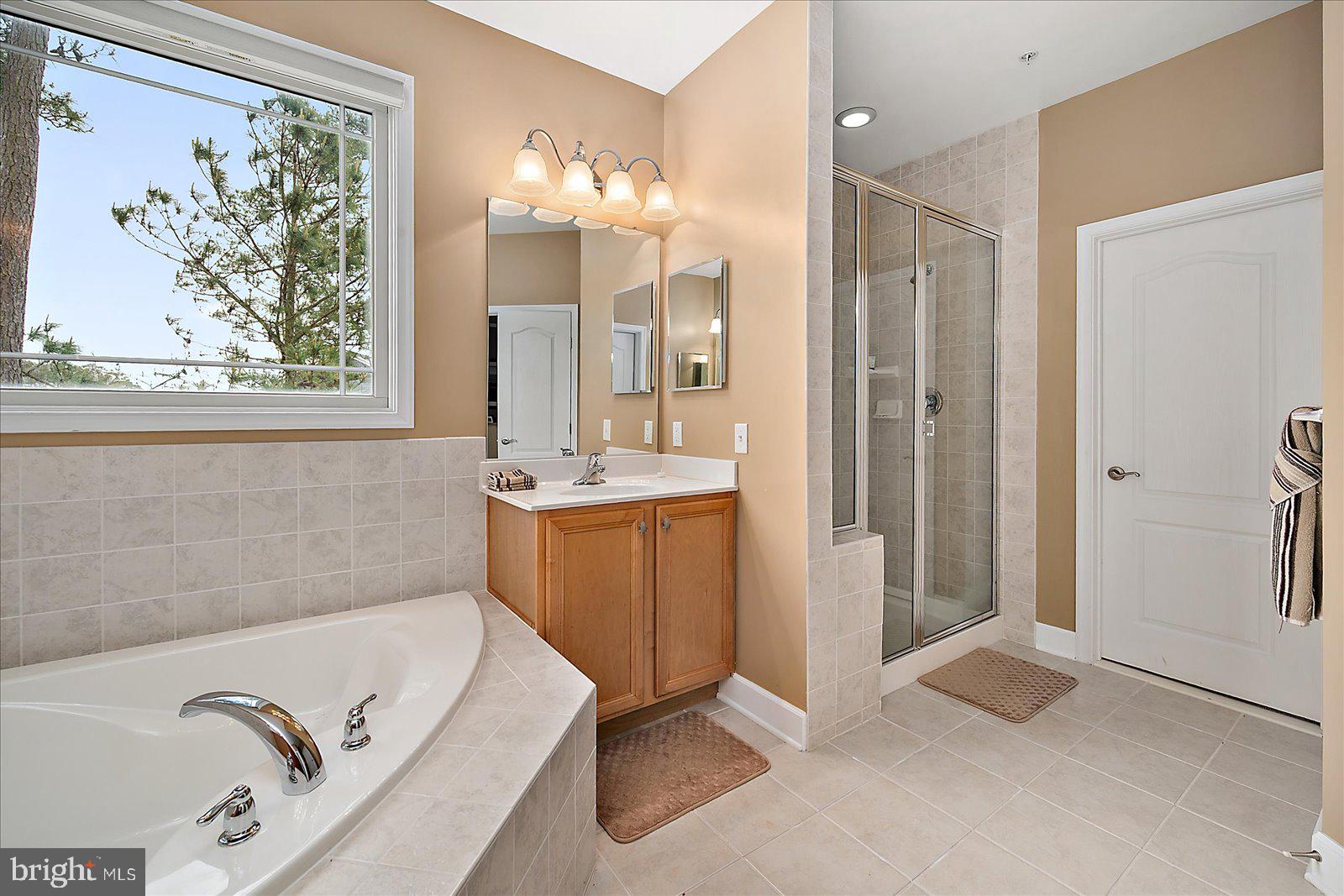 GLEN RIDDLE - Residential