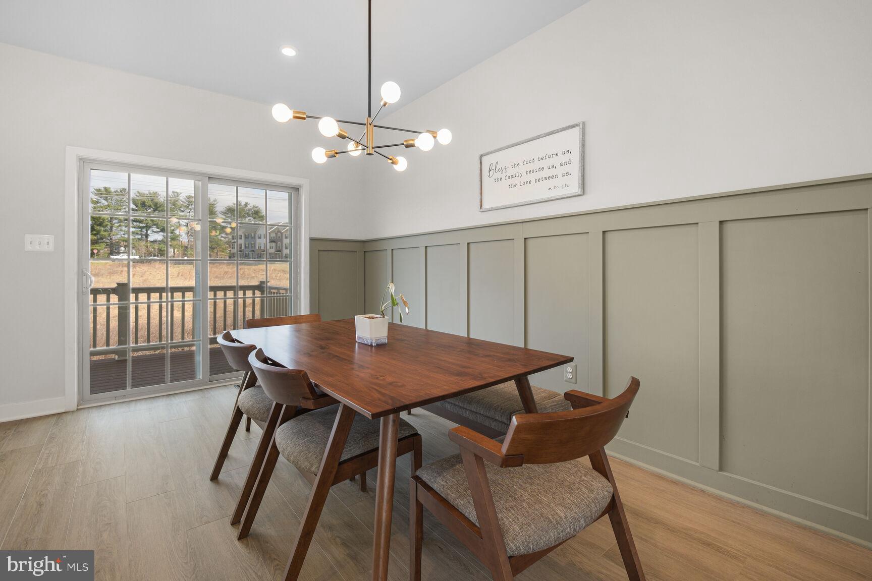 MONTGOMERY VILLAGE - Residential Lease