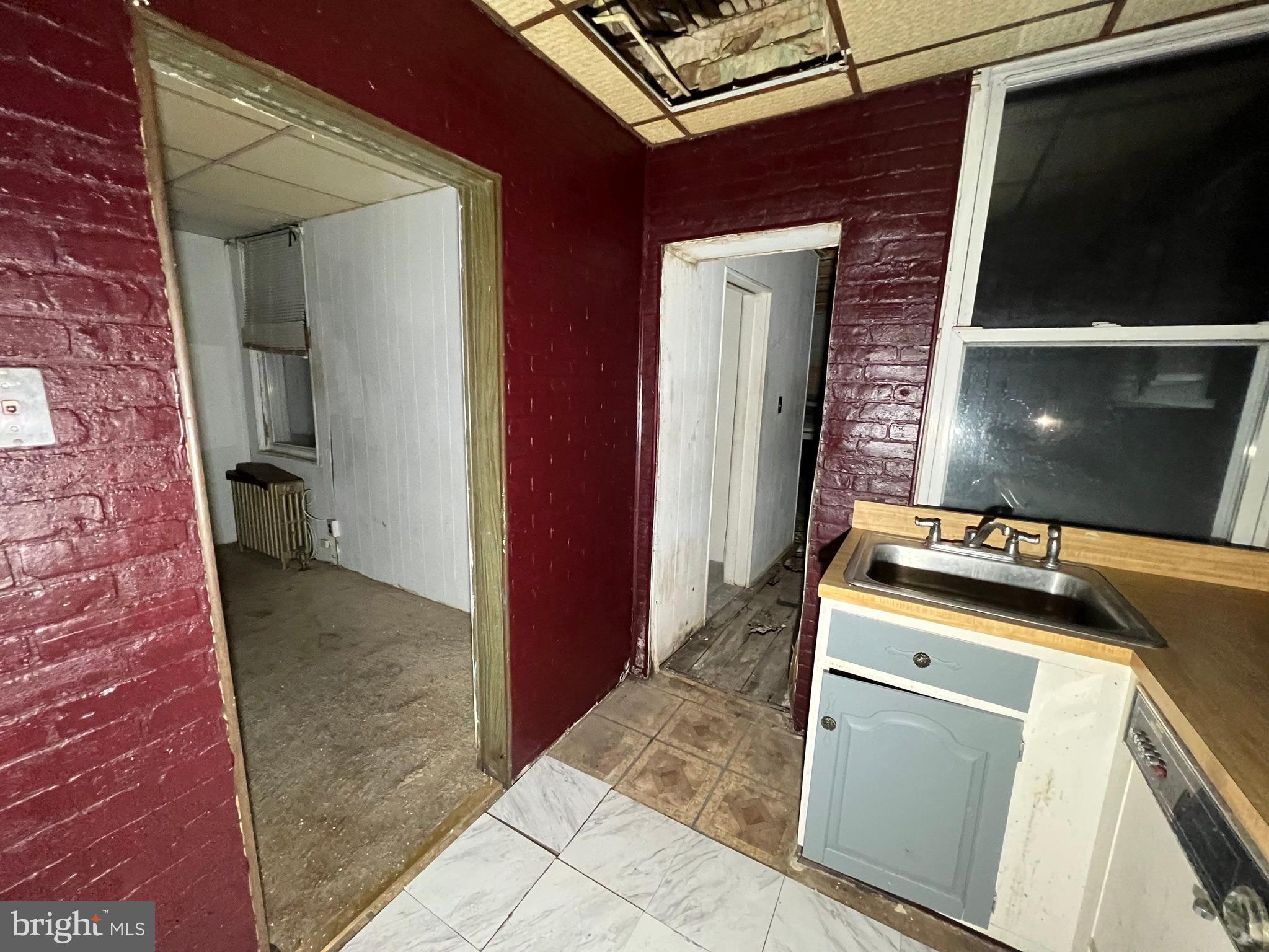 GARDENVILLE - Residential