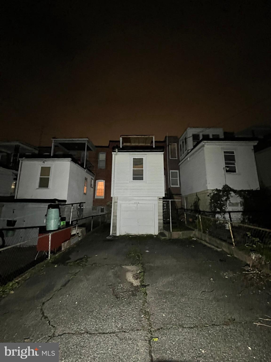 GARDENVILLE - Residential