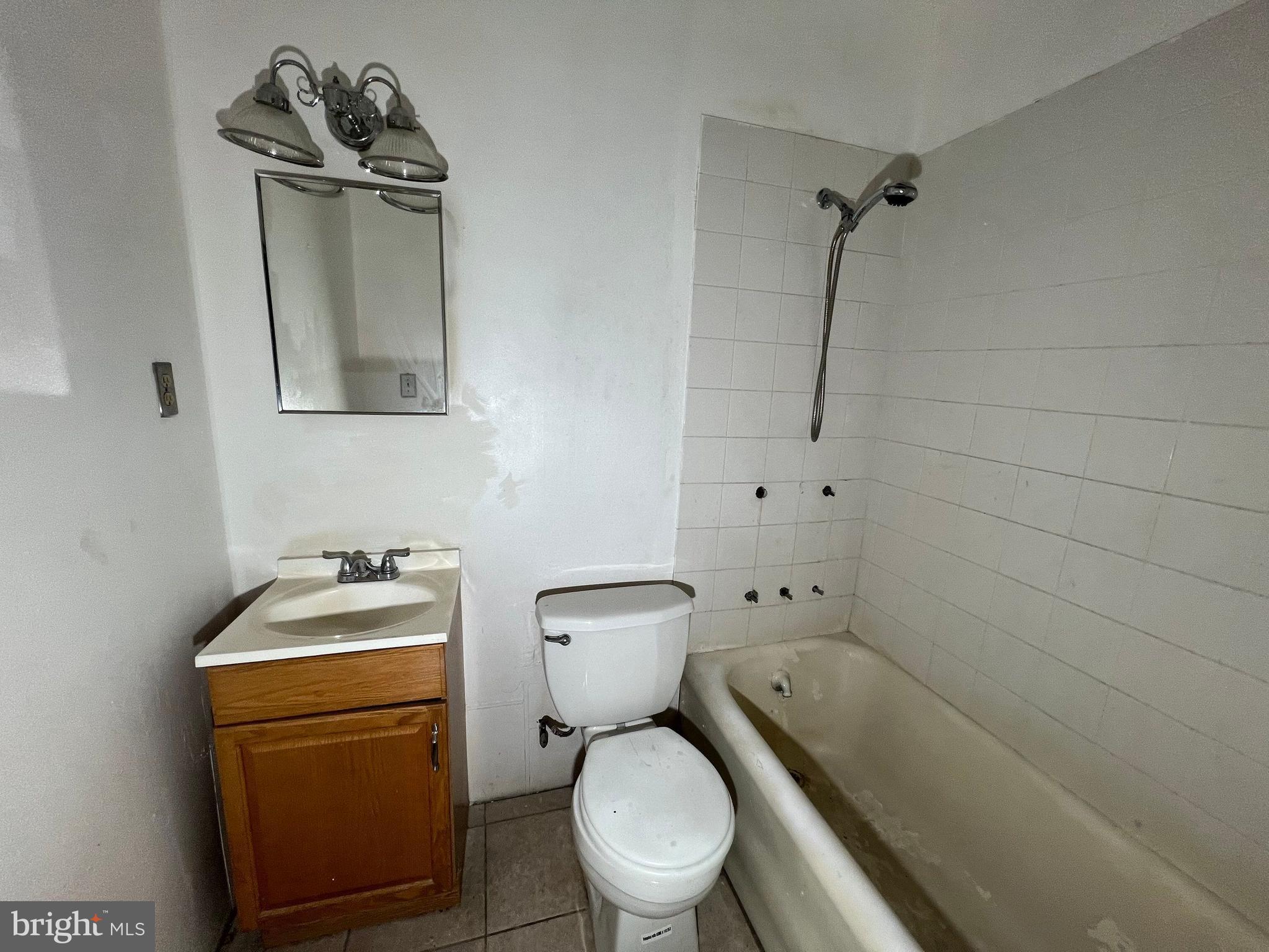 GARDENVILLE - Residential