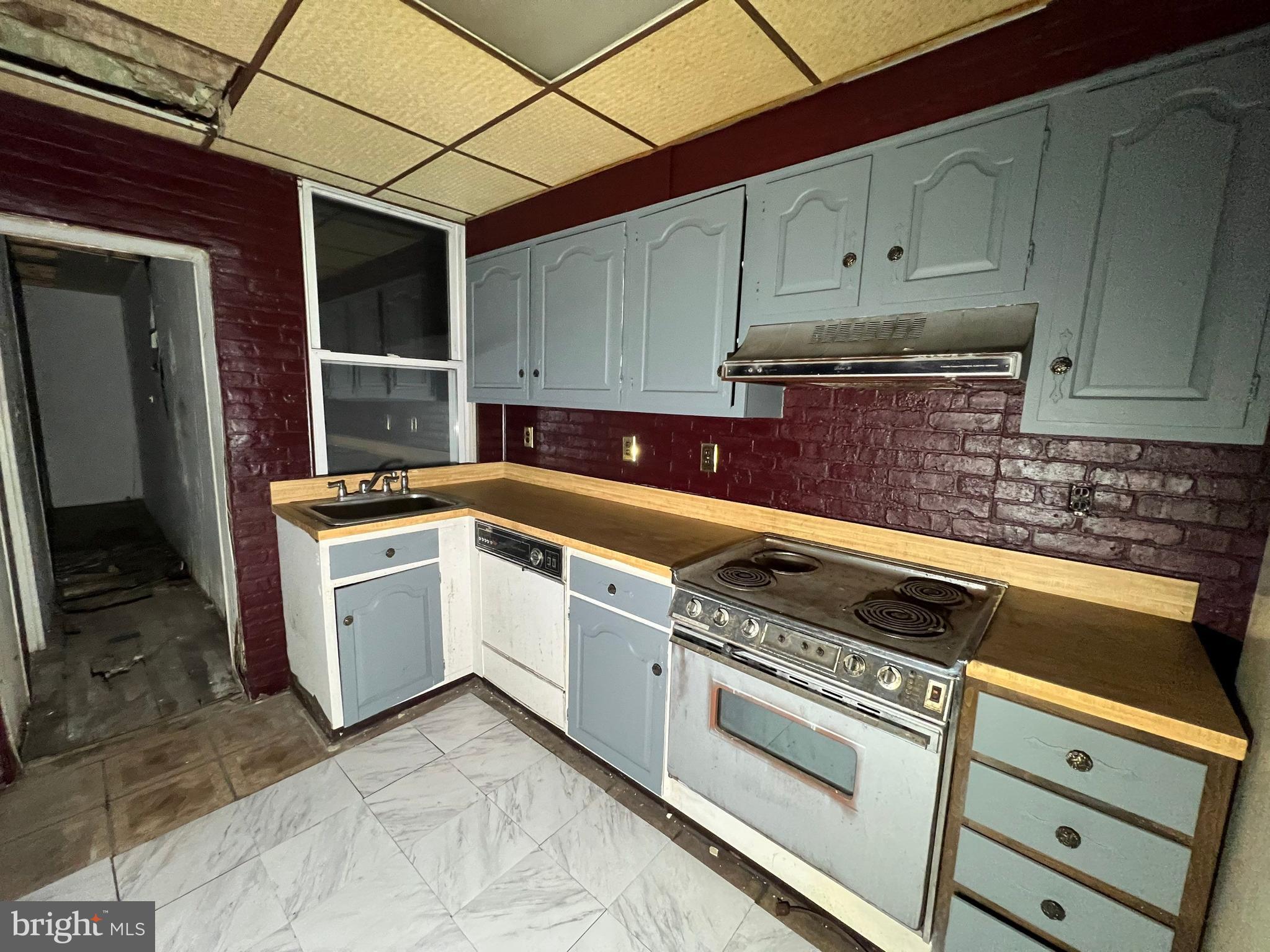 GARDENVILLE - Residential