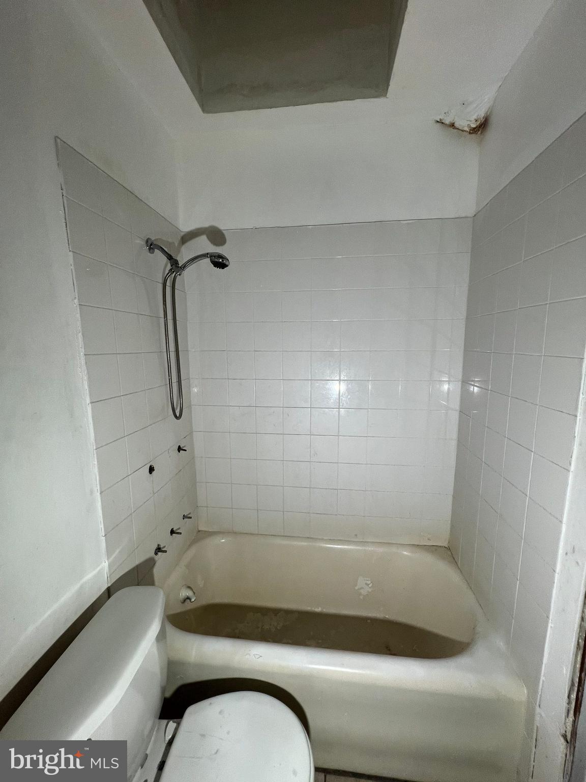 GARDENVILLE - Residential