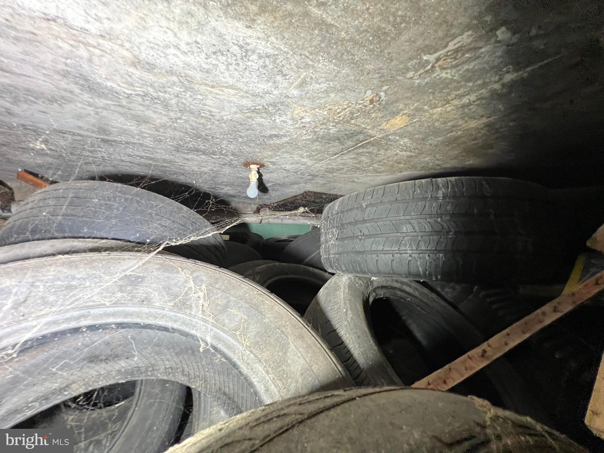 GARDENVILLE - Residential