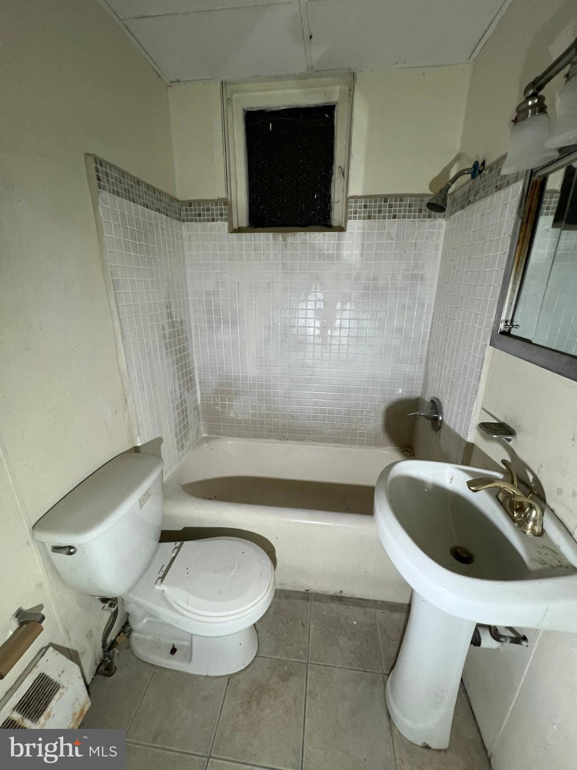 GARDENVILLE - Residential