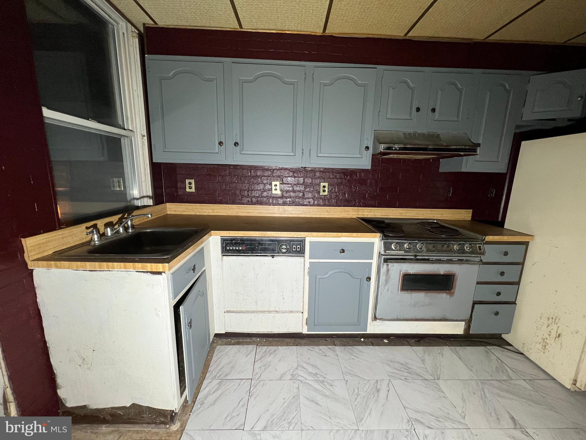 GARDENVILLE - Residential