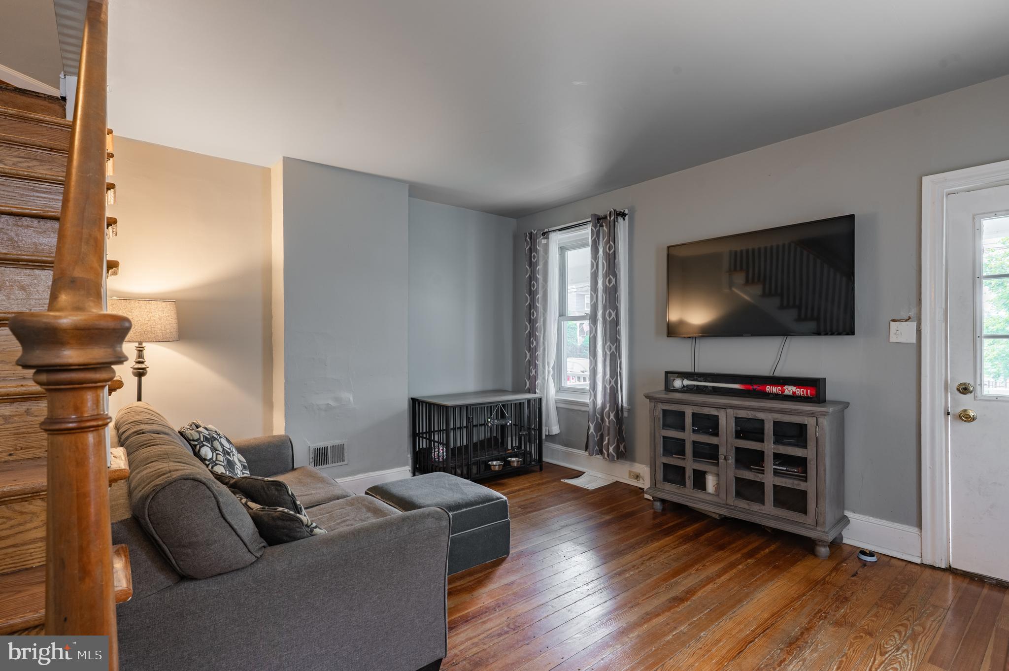 GLENSIDE - Residential