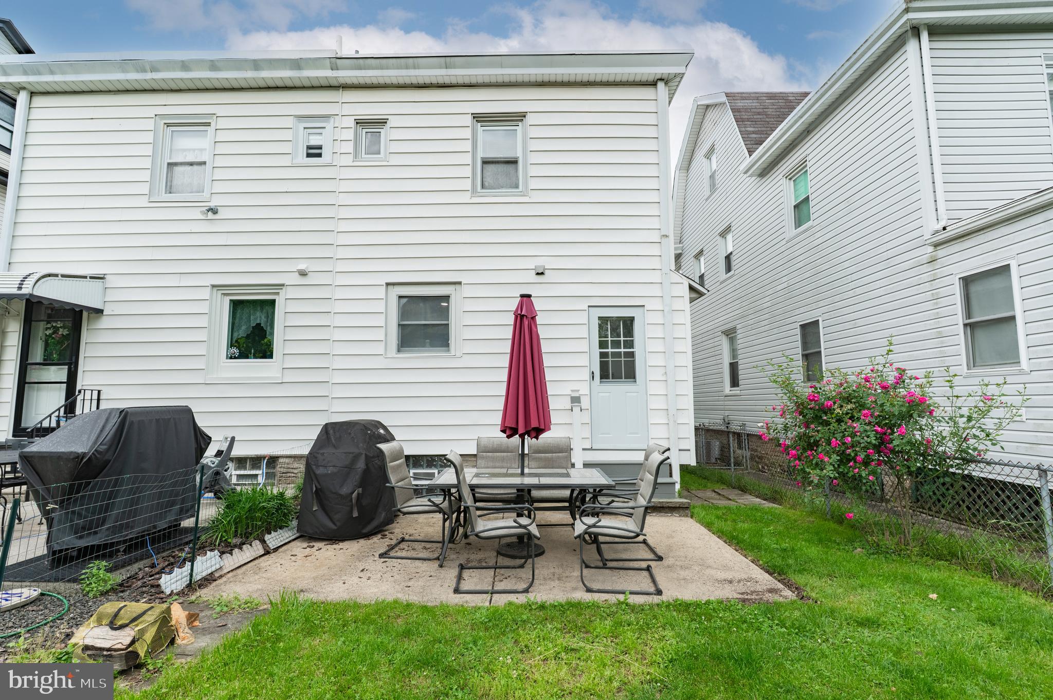 GLENSIDE - Residential
