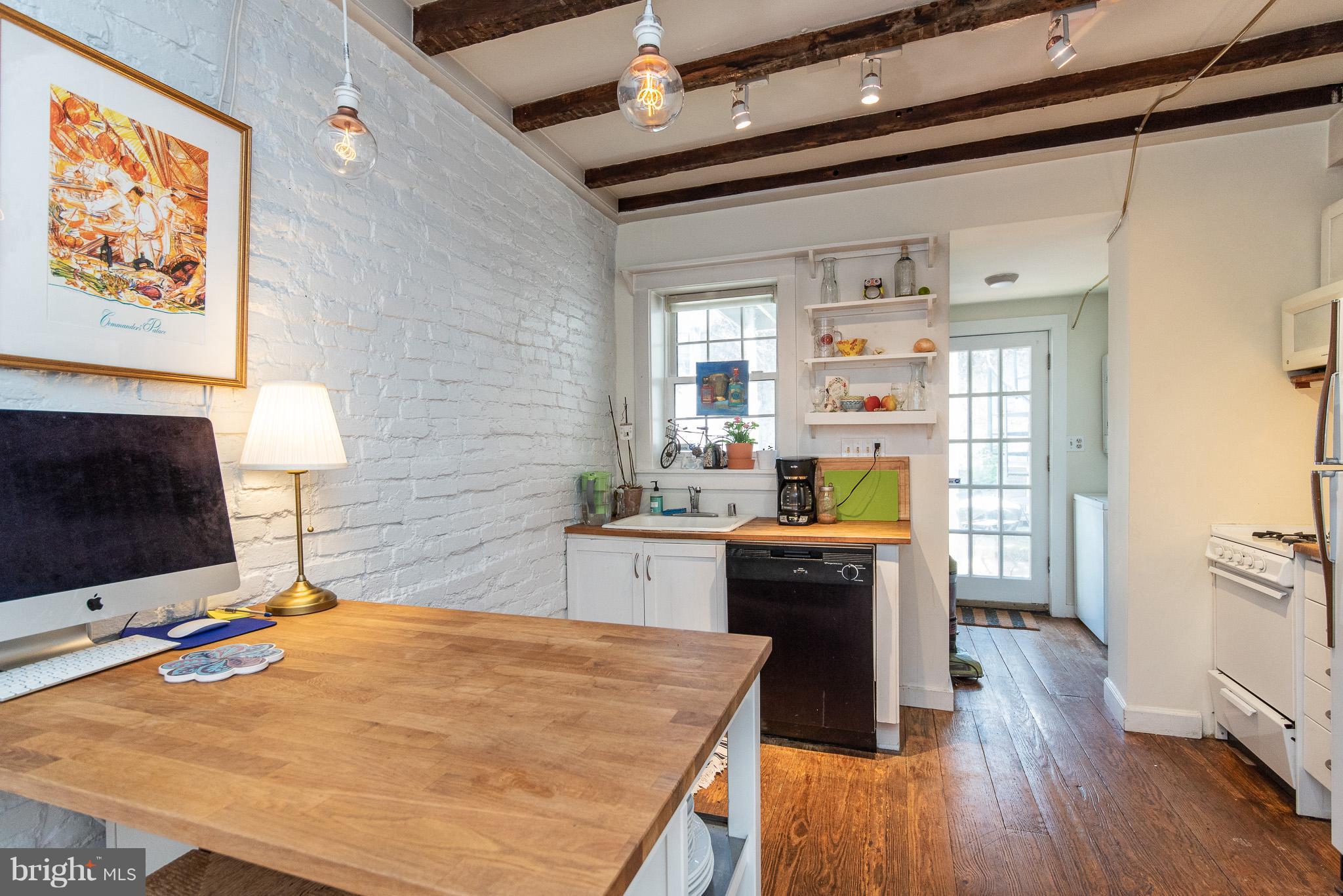 FELLS POINT HISTORIC DISTRICT - Residential Lease