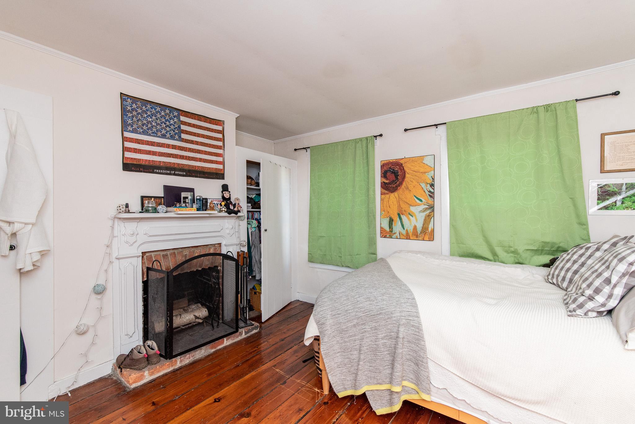 FELLS POINT HISTORIC DISTRICT - Residential Lease