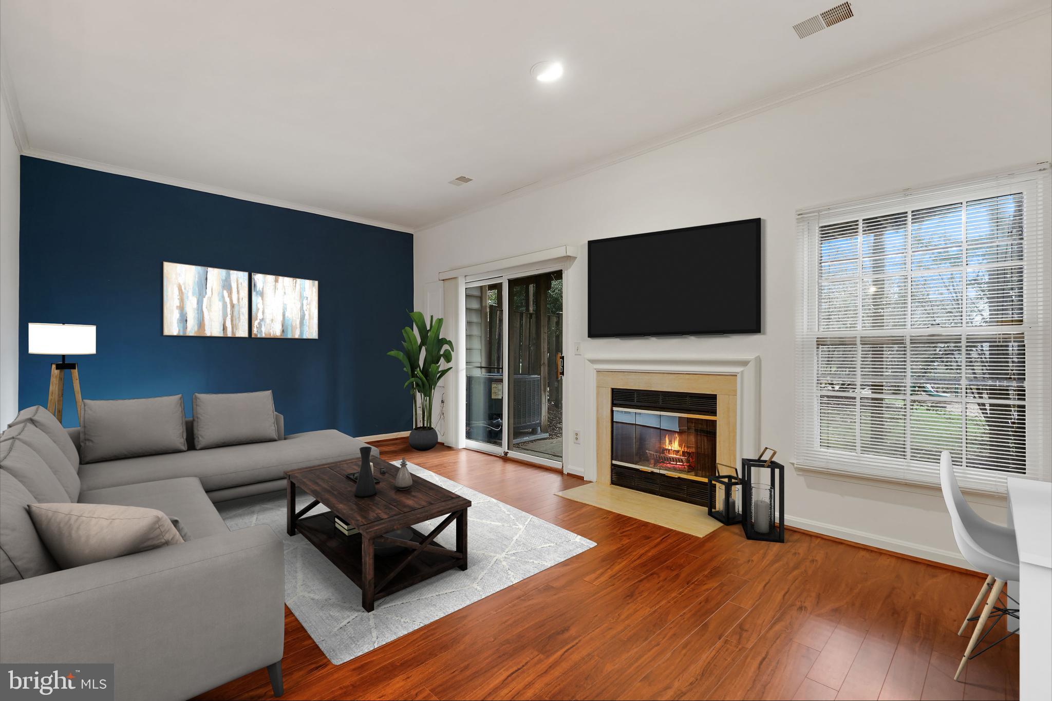 POTOMAC GROVE - Residential